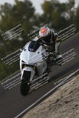 media/Nov-02-2025-Lets Ride (Sun) [[f7a3caa734]]/A Group/11am (Turn 2 Inside)/